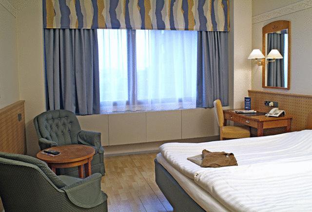 Finlandia Hotel Victoria Tampere Room photo
